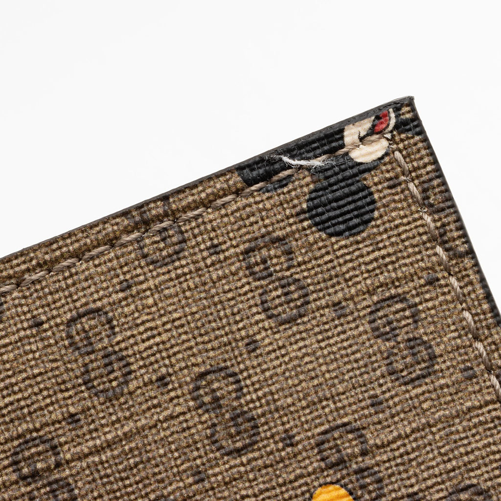 Gucci x Disney Micro GG Canvas Mickey Mouse Pochette (SHF-22811)
