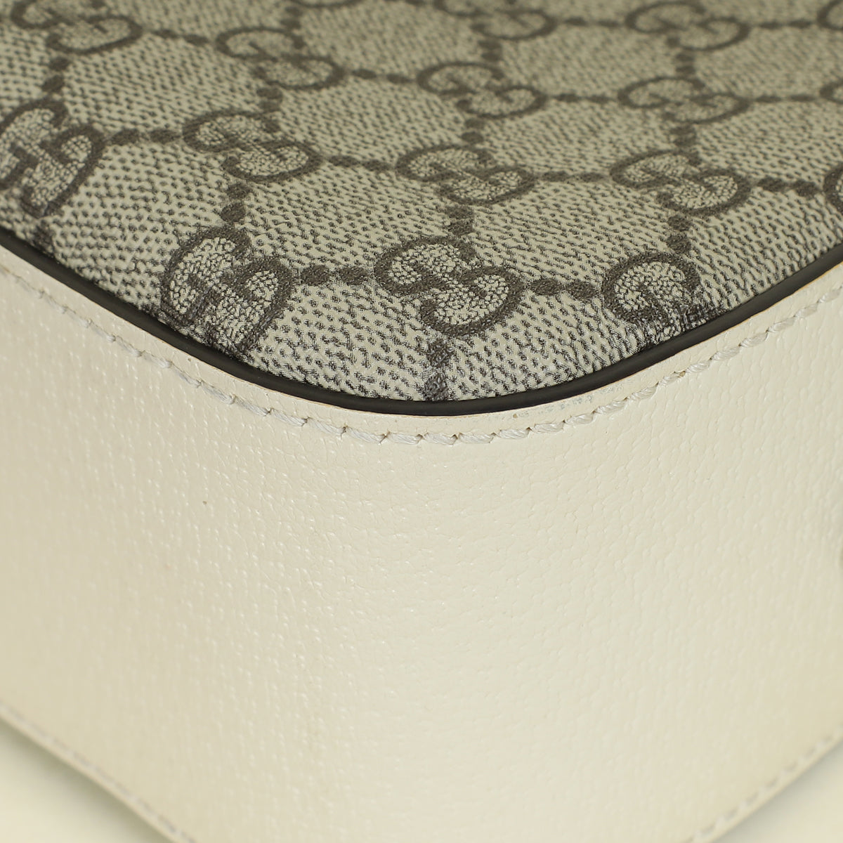 Gucci Cream GG Supreme Ophidia Small Camera Bag