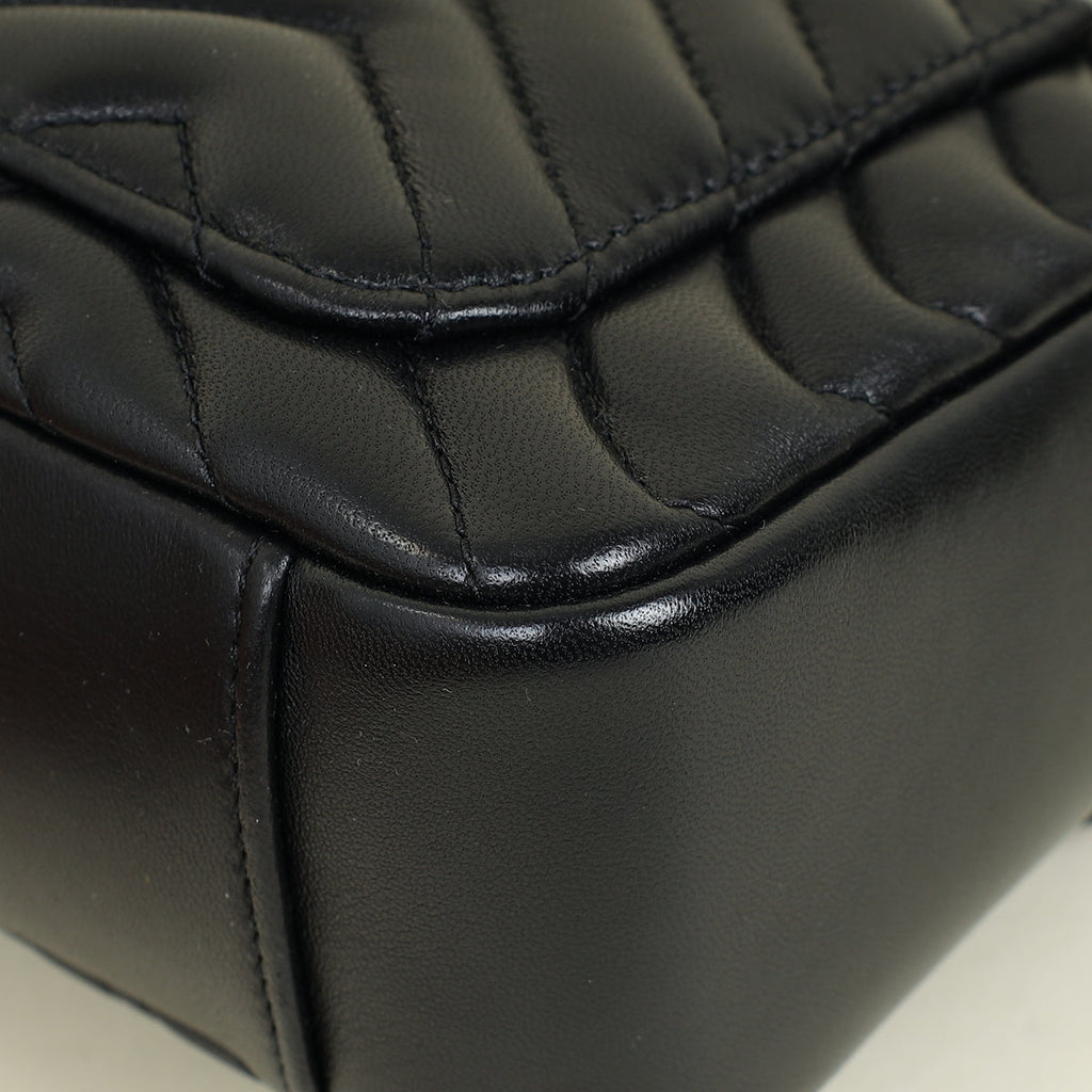 Gucci Black GG Marmont Medium Shoulder Bag
