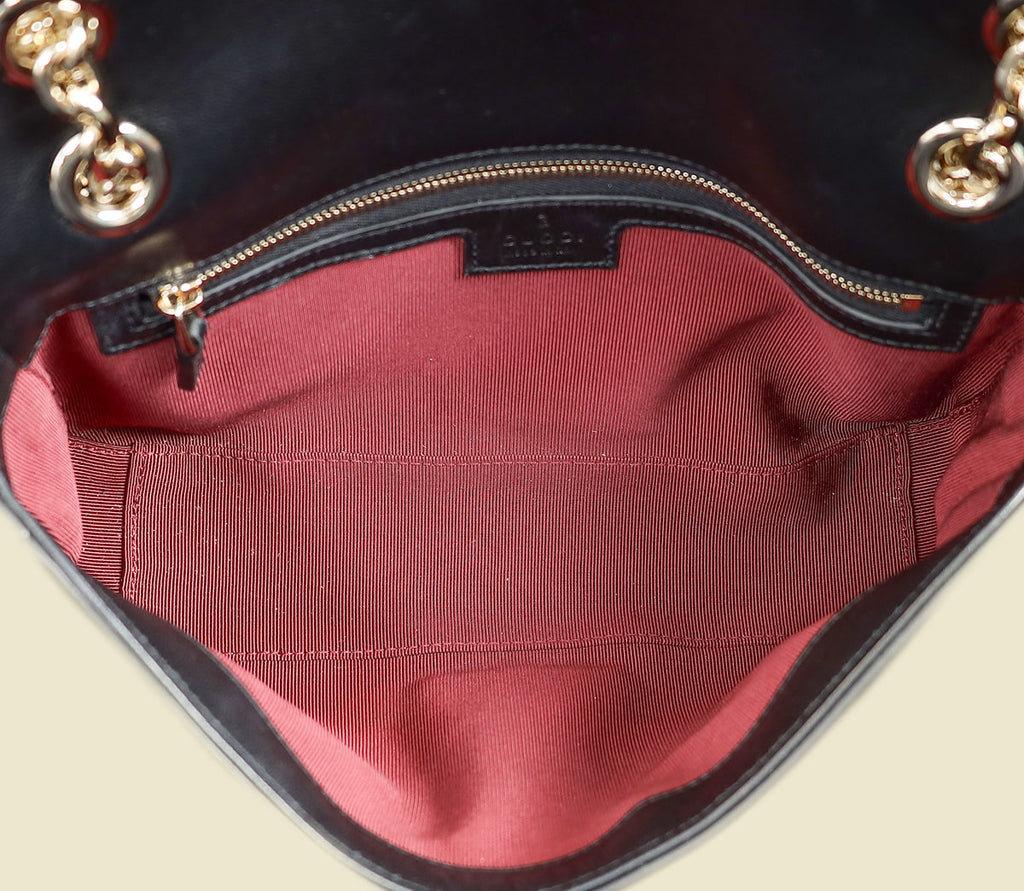 Gucci Black GG Marmont Medium Shoulder Bag