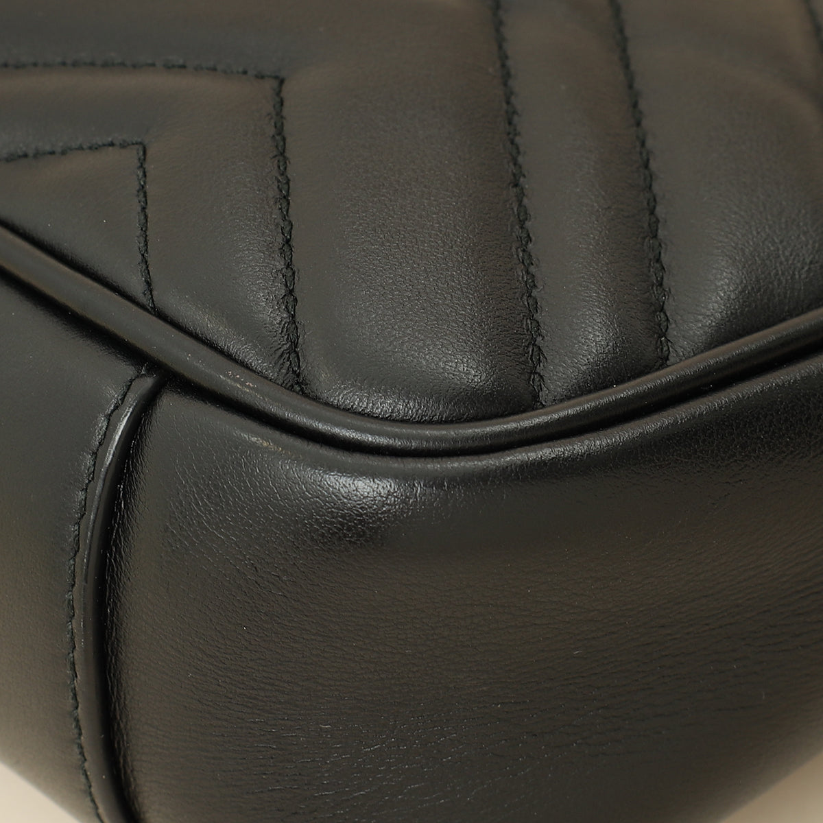 Gucci Black GG Marmont Mini Shoulder Bag
