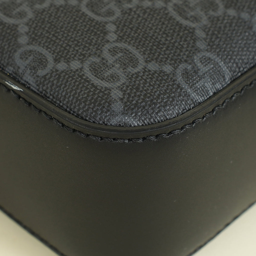 Gucci Bicolor GG Supreme Web Camera Messenger Bag