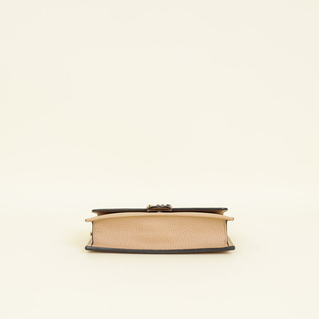 Gucci Beige Interlocking G Wallet on Chain