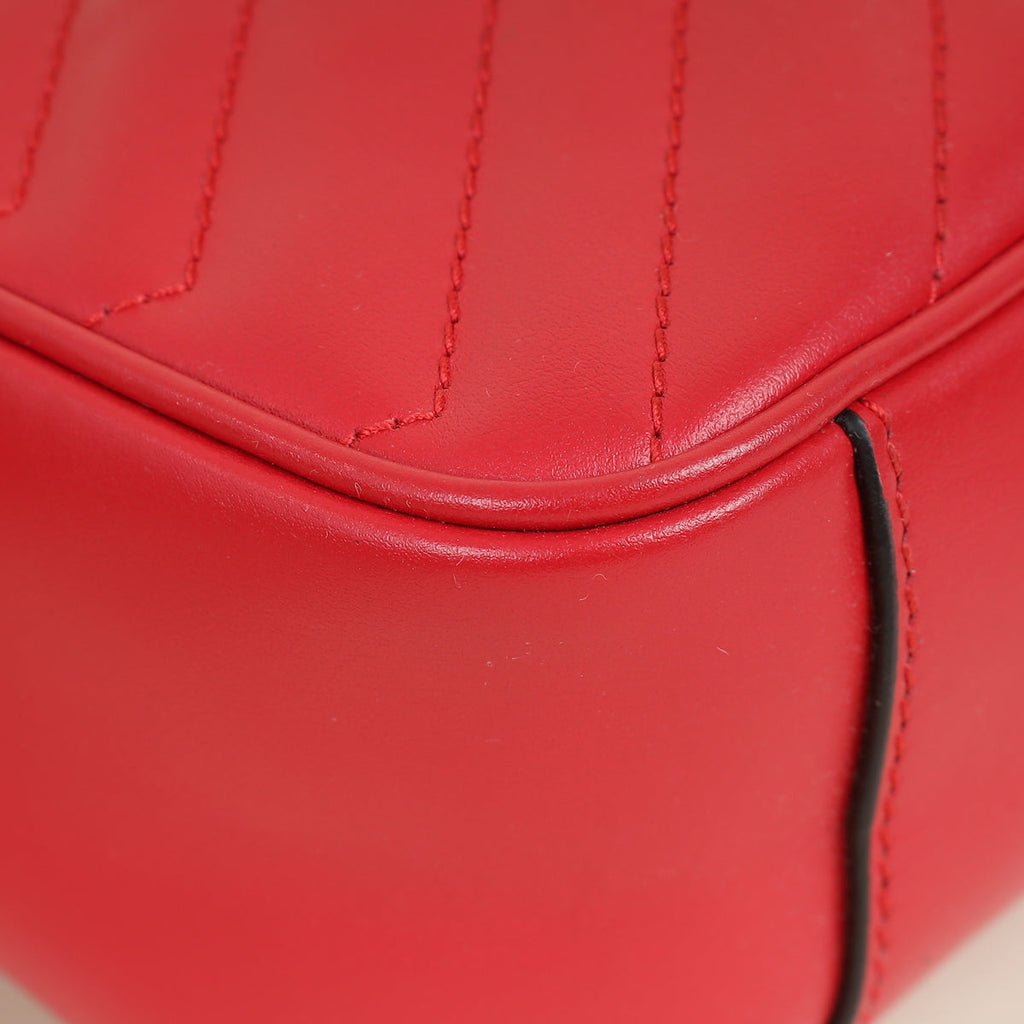 Gucci Bright Red GG Marmont Medium Shoulder Bag