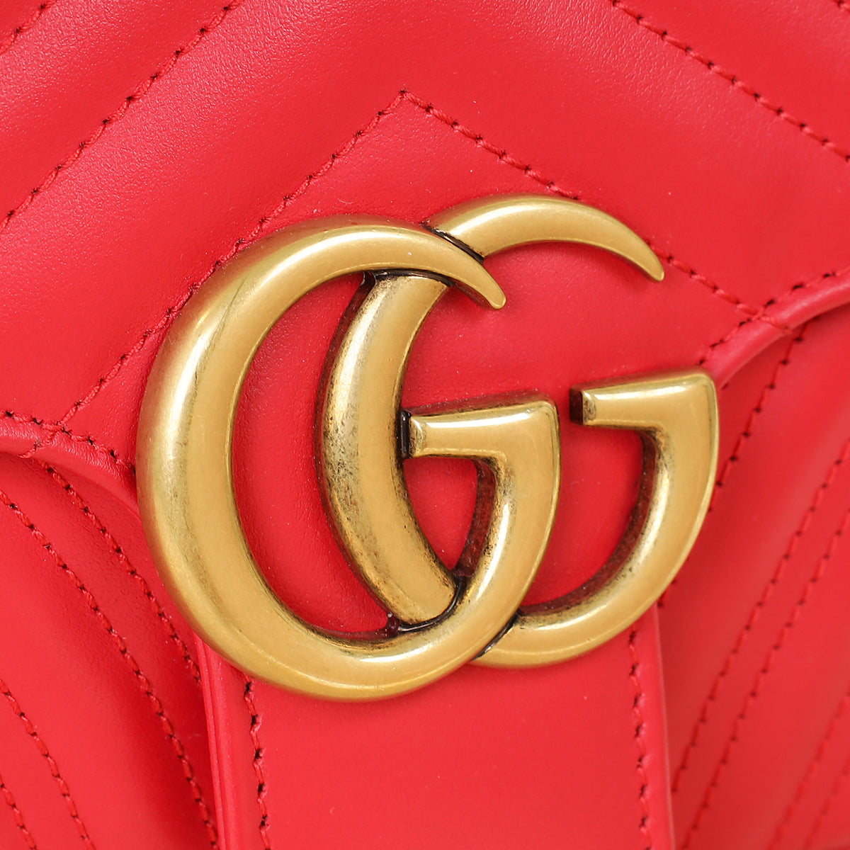 Gucci Bright Red GG Marmont Medium Shoulder Bag