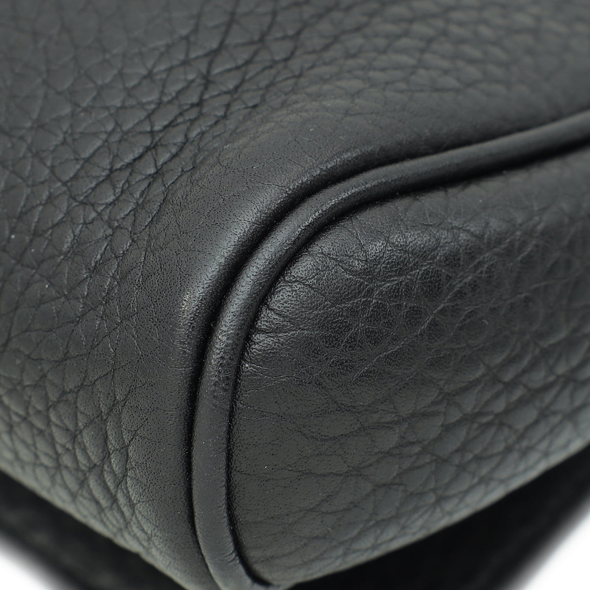Gucci Black Python Greenwich Chain Clutch