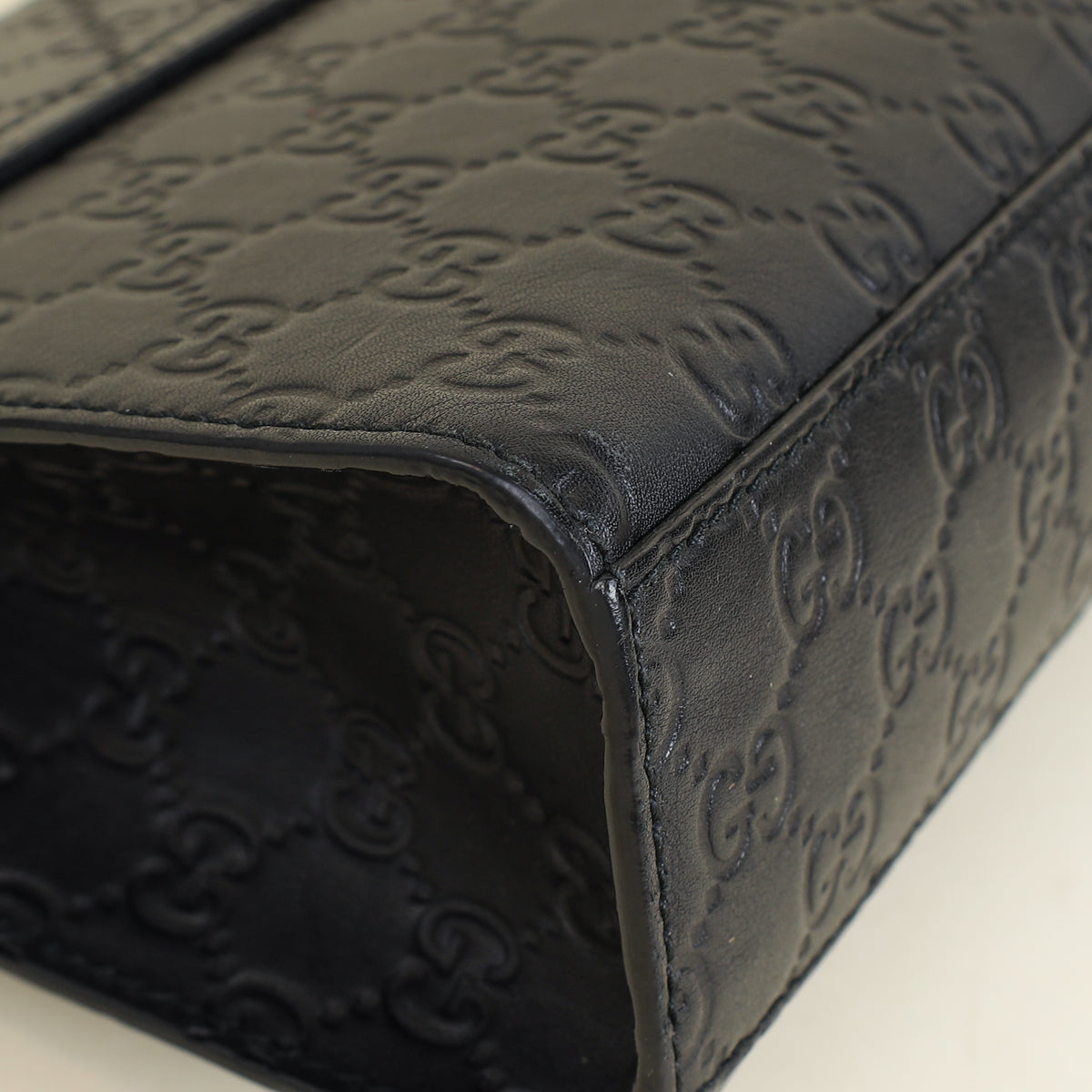Gucci Balck Guccissima Emily Medium Shoulder Bag