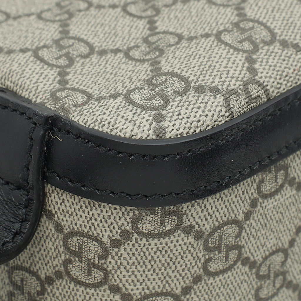 Gucci Bicolor GG Supreme Monogram Toiletry Case