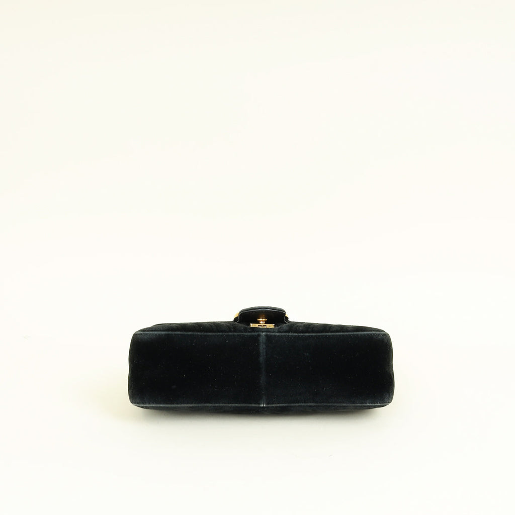 Gucci Black GG Marmont Velvet Medium Shoulder Bag