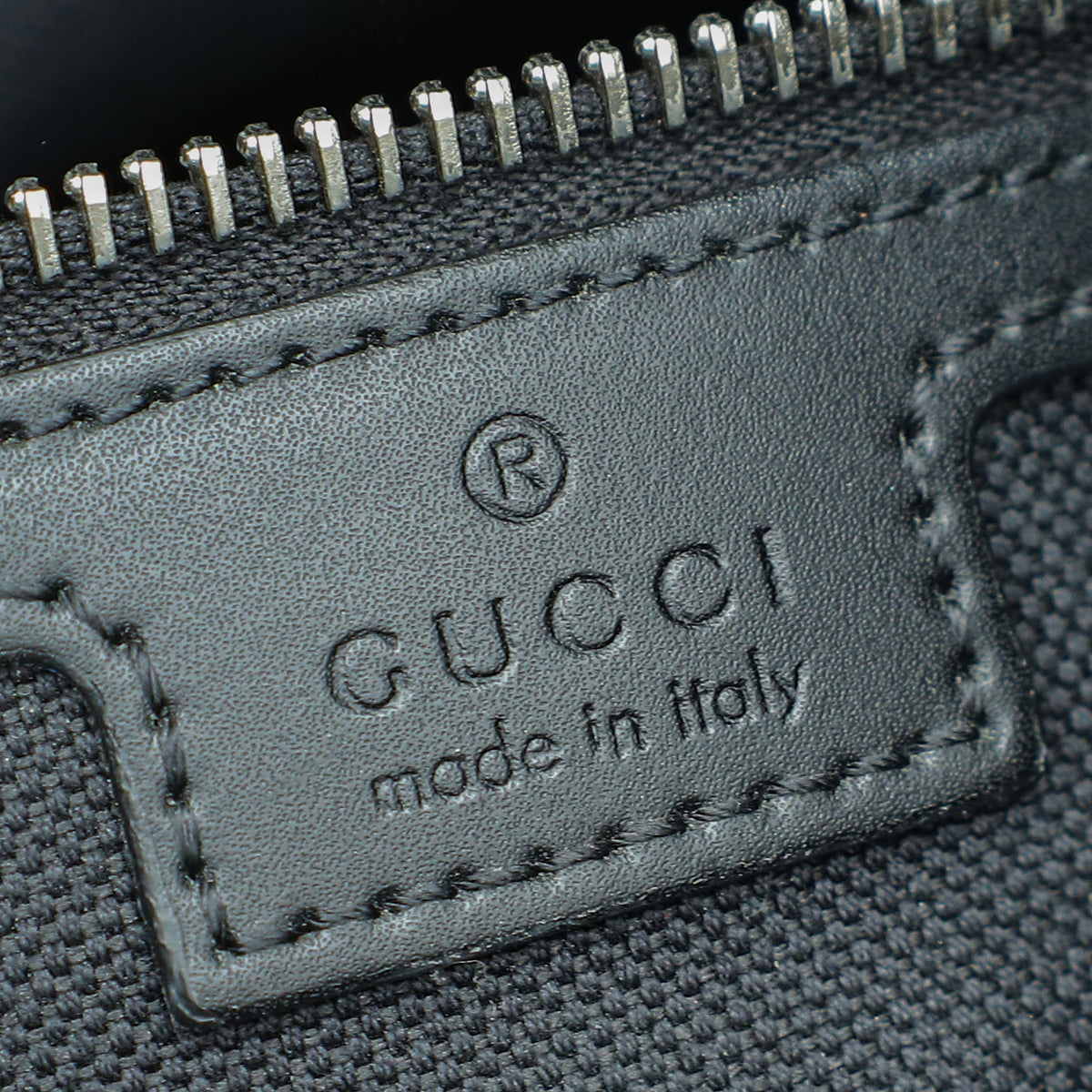Gucci Bicolor GG Supreme Messenger Bag