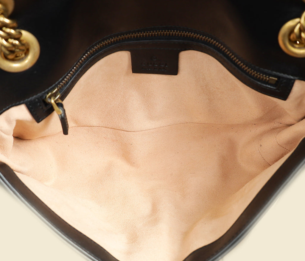 Gucci Black GG Marmont Medium Shoulder Bag