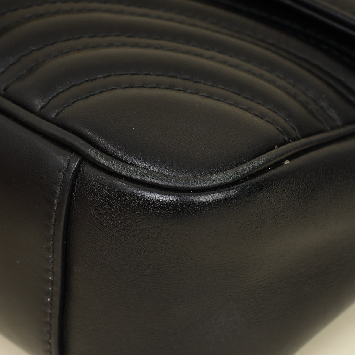 Gucci Black GG Marmont Small Shoulder Bag