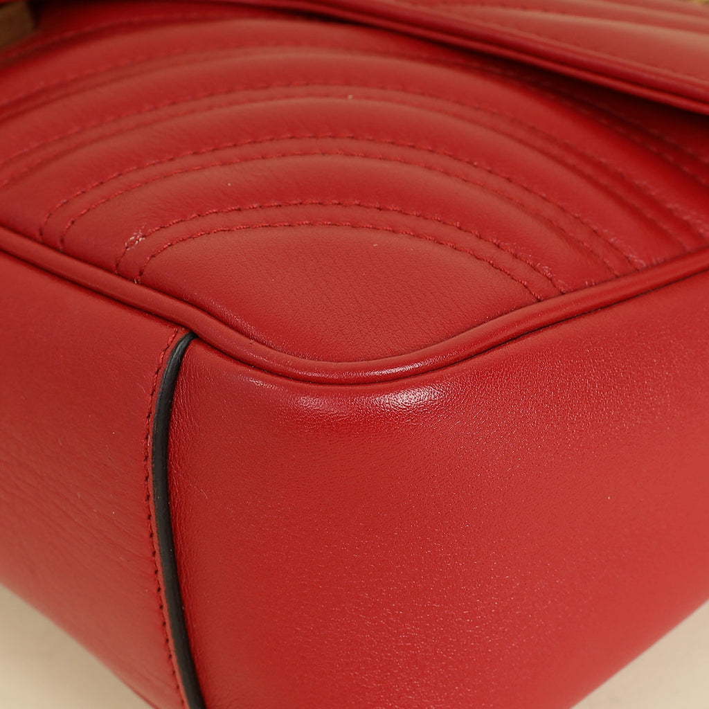 Gucci Red GG Marmont Medium Shoulder Bag
