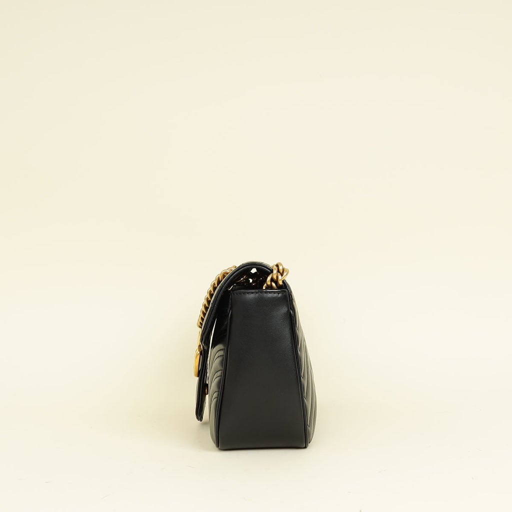 Gucci Black GG Marmont Medium Shoulder Bag