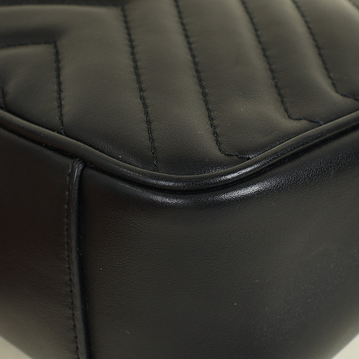 Gucci Black GG Marmont Shoulder Bag