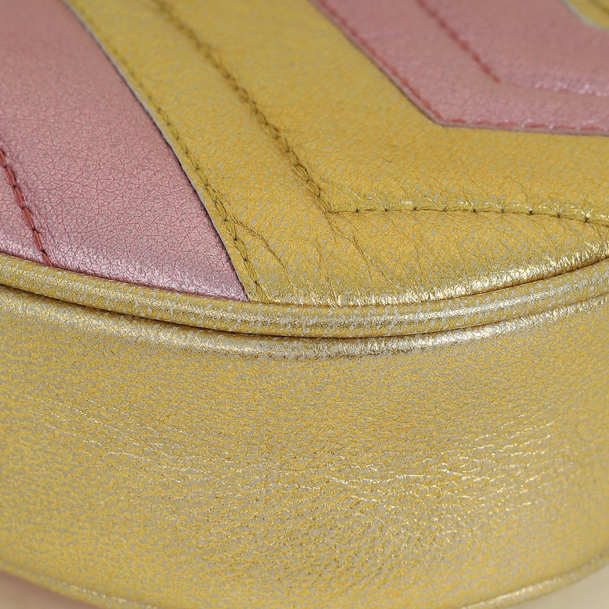 Gucci Bicolor GG Marmont Mini Belt Bag
