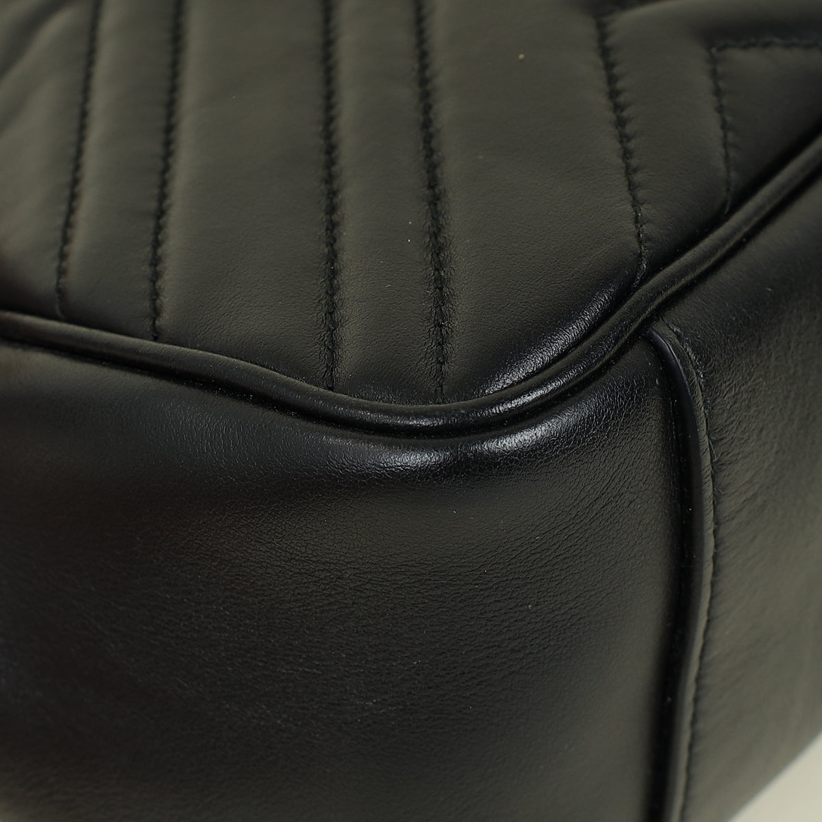 Gucci Black GG Marmont Top Handle Small Bag