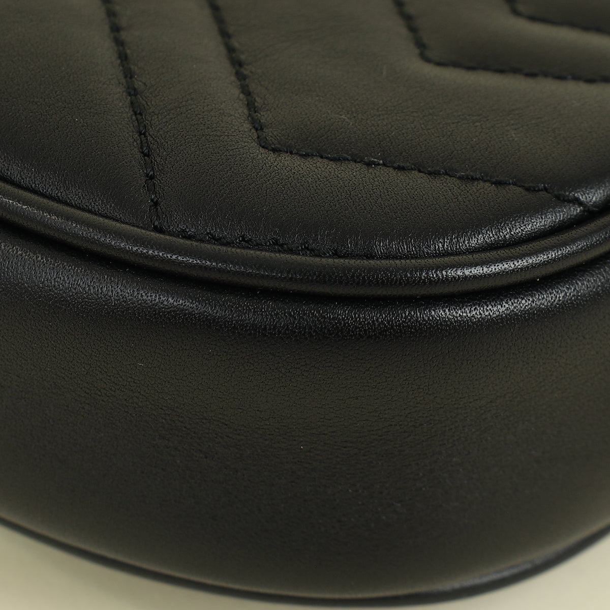 Gucci Black GG Marmont Mini Belt Bag