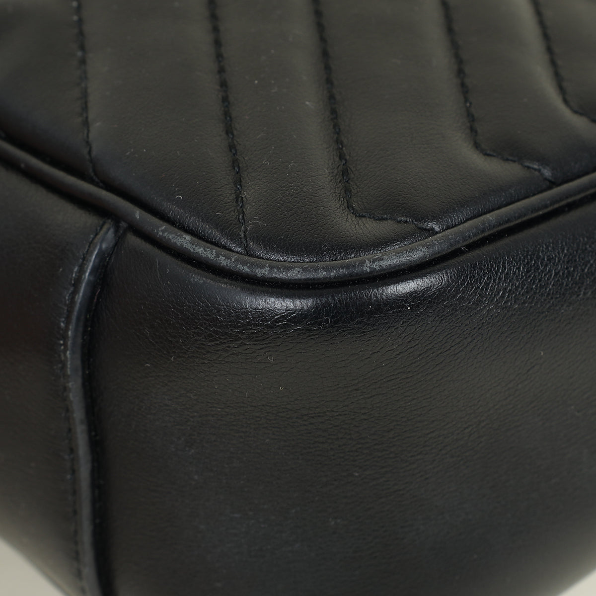 Gucci Black GG Marmont Matelasse Medium Shoulder Bag