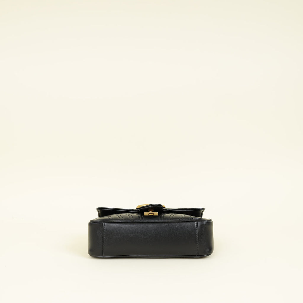 Gucci Black GG Marmont Small Shoulder Bag