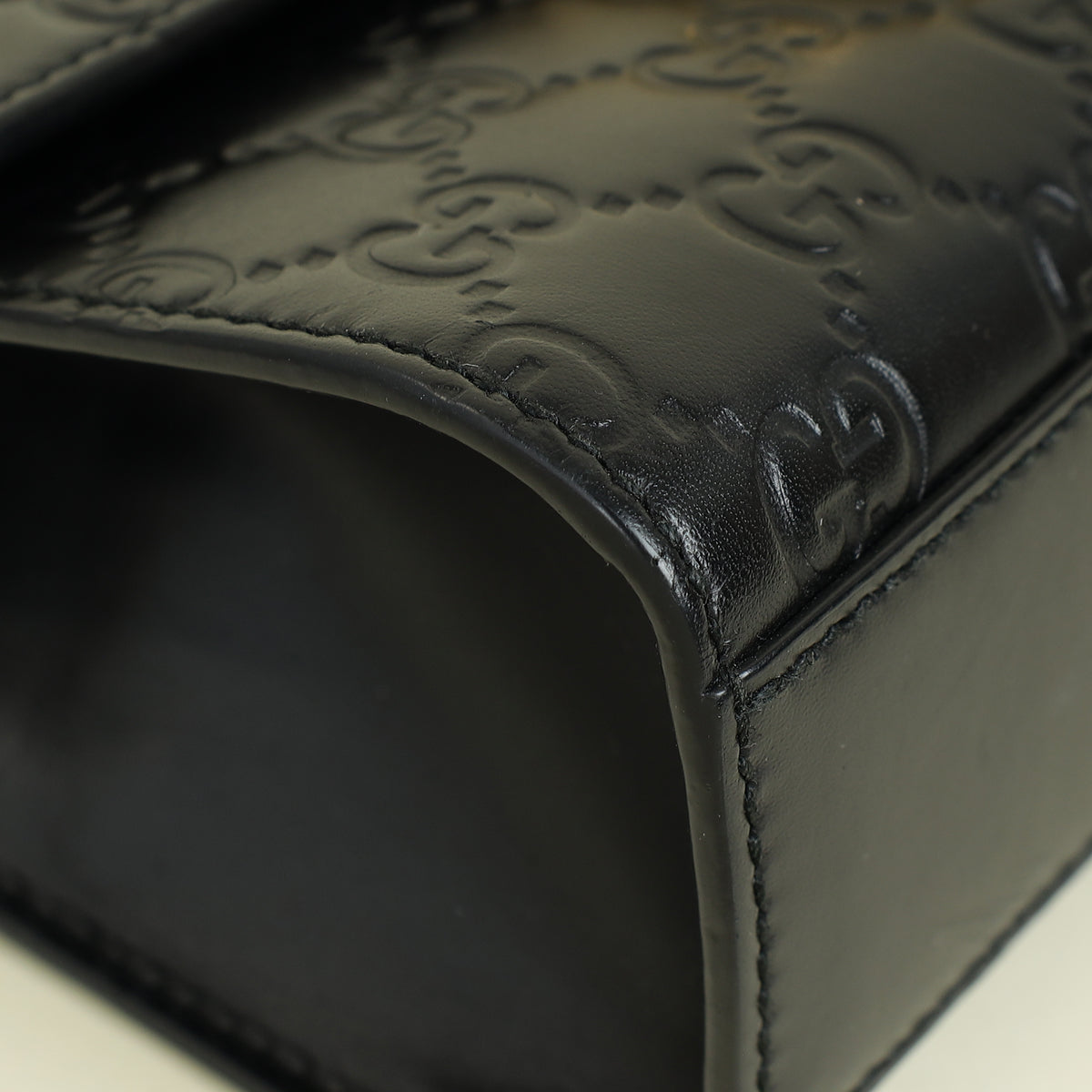 Gucci Black GG Guccissima Padlock Small Shoulder Bag