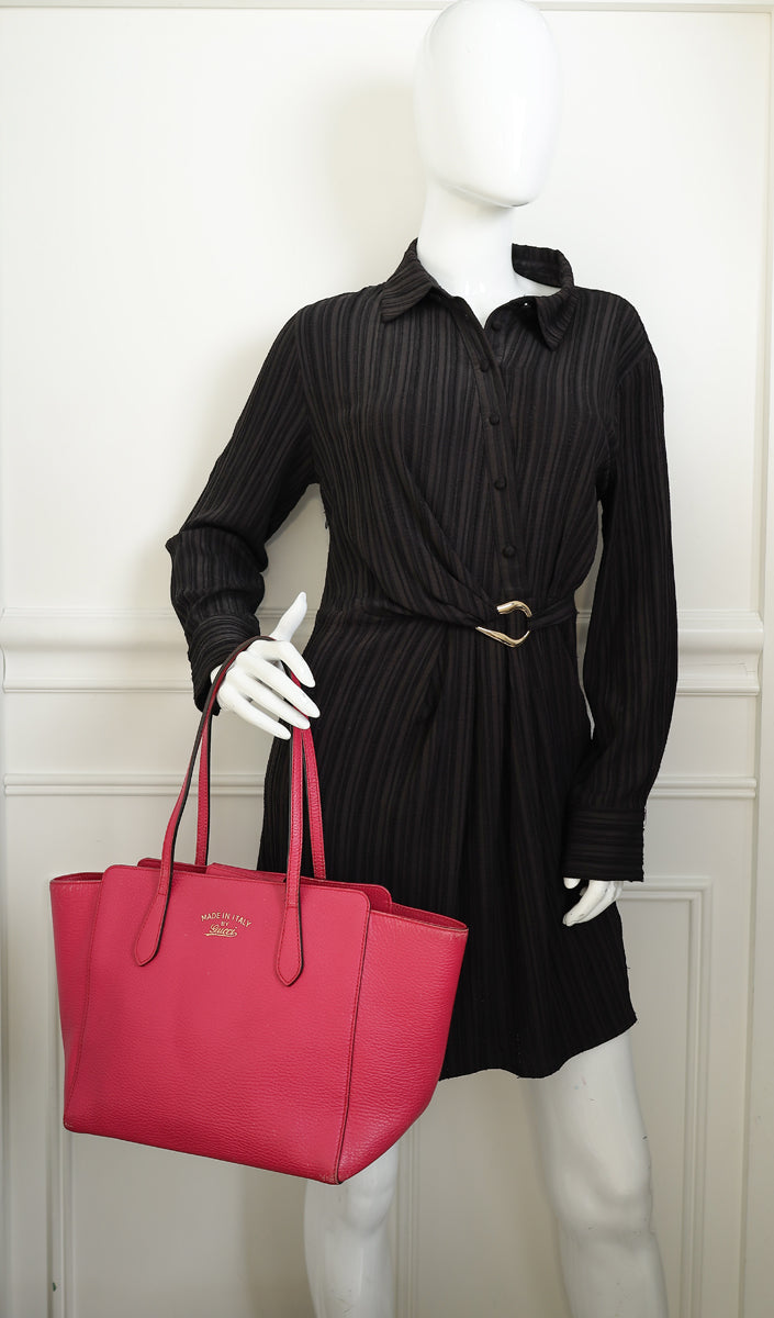 Gucci Fuchsia Swing Tote Bag