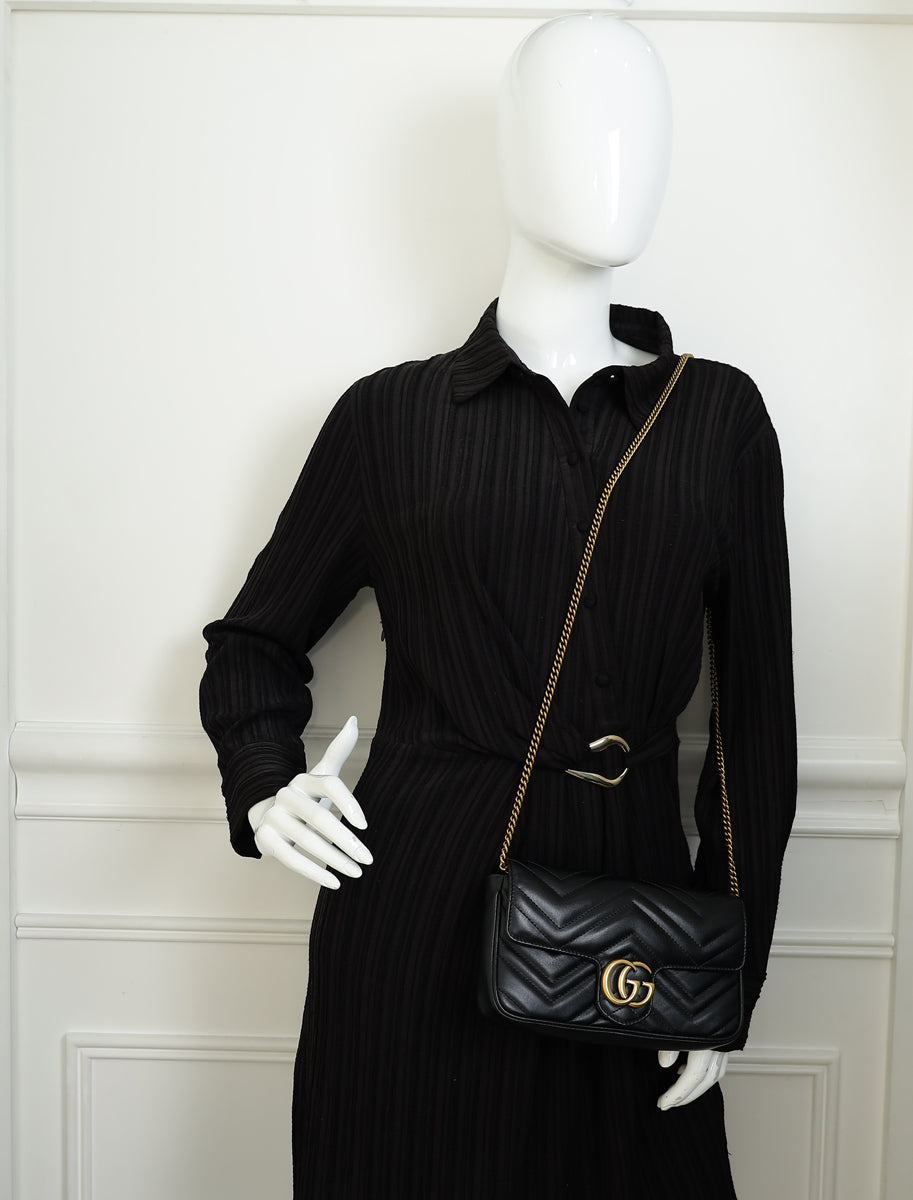Gucci Black GG Marmont Small Shoulder Bag