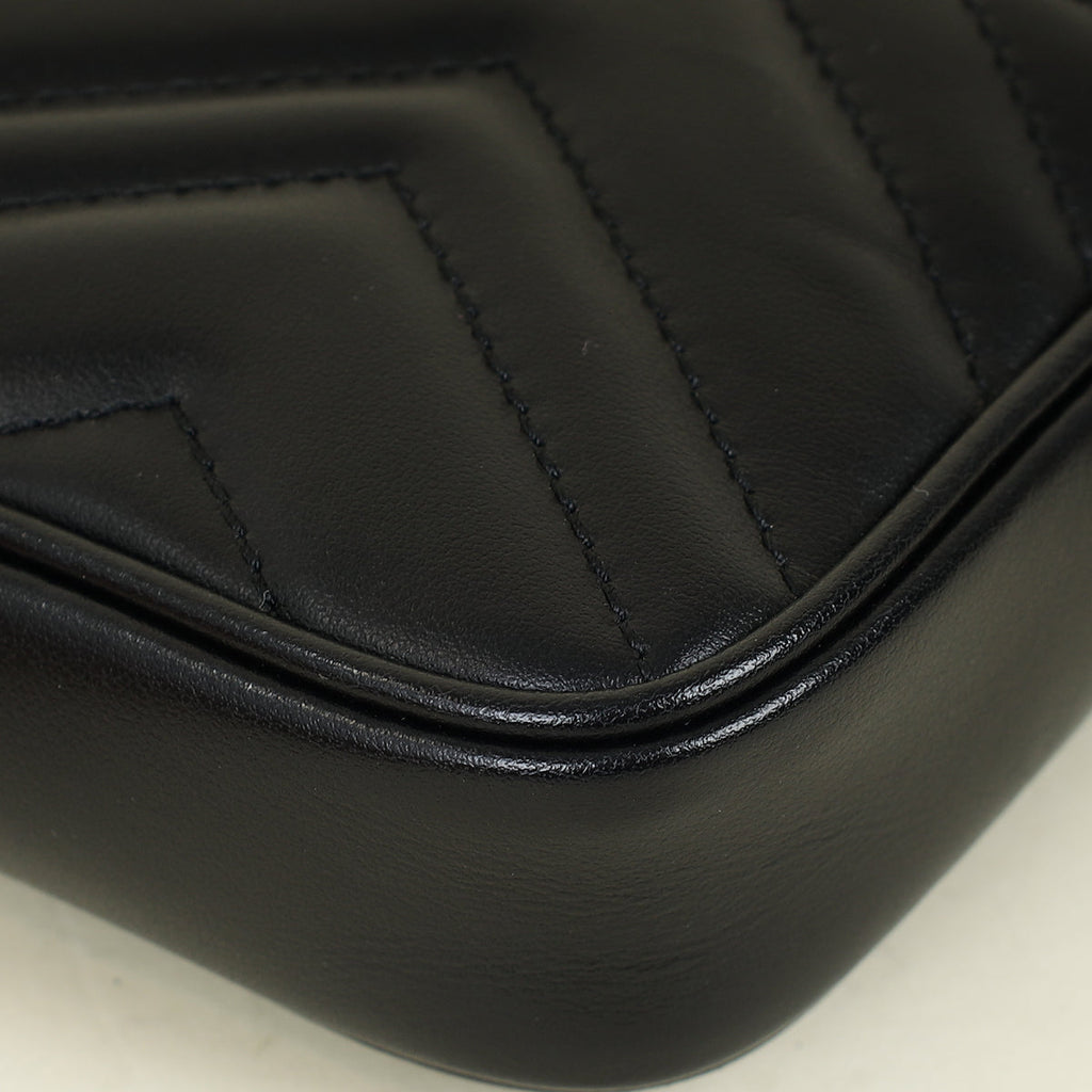 Gucci Black GG Marmont Small Shoulder Bag