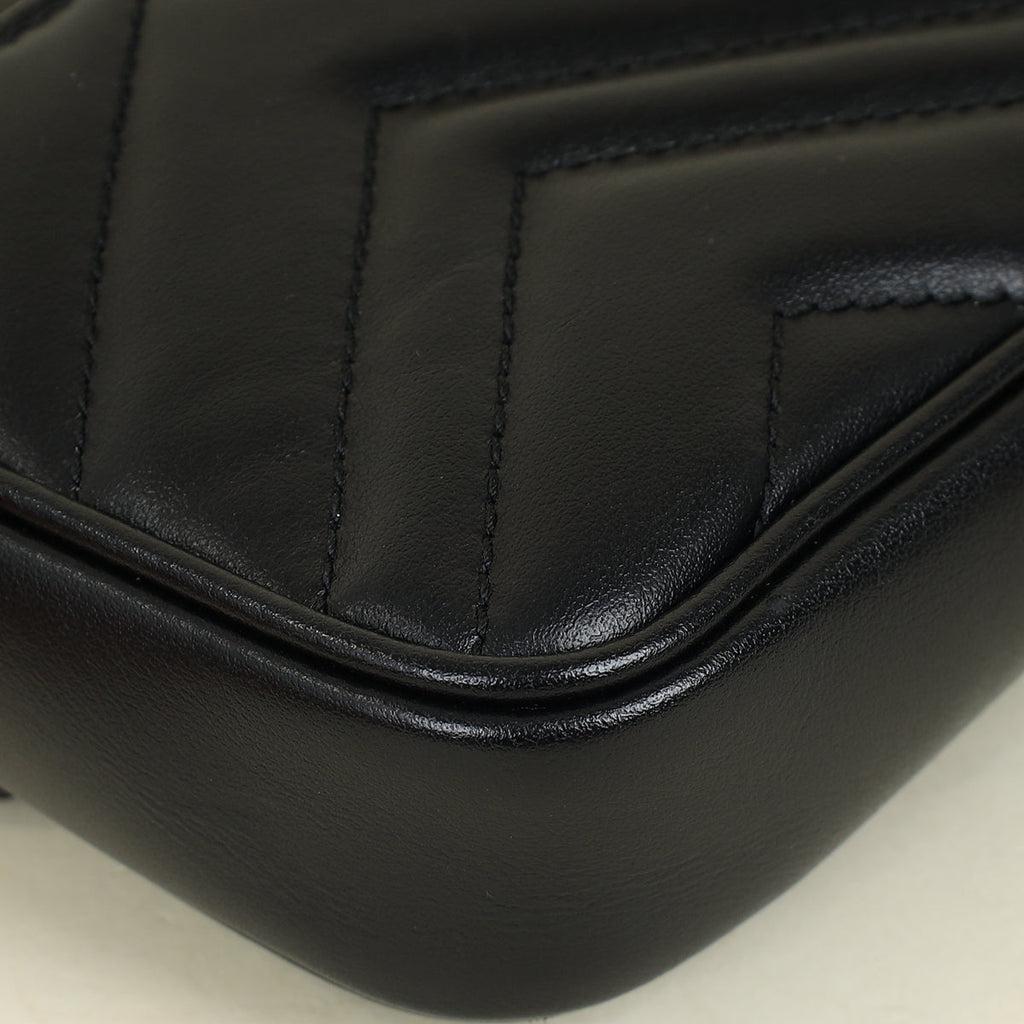 Gucci Black GG Marmont Small Shoulder Bag