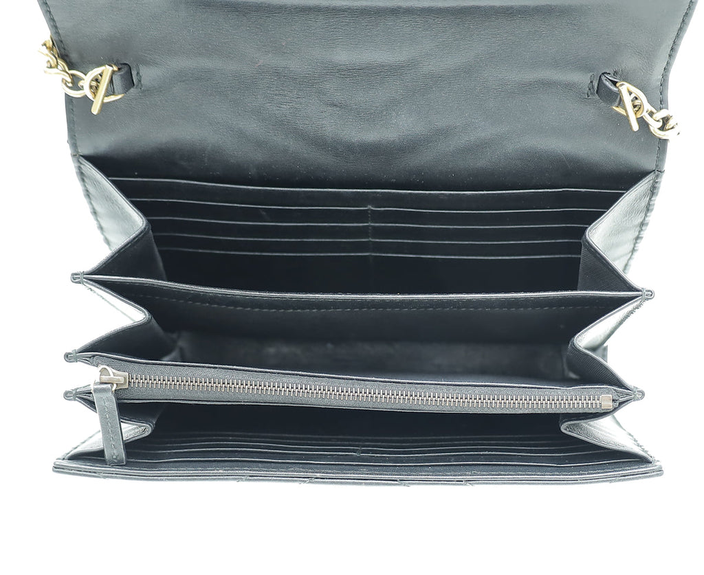 Gucci Black GG Marmont Mini Shoulder Bag