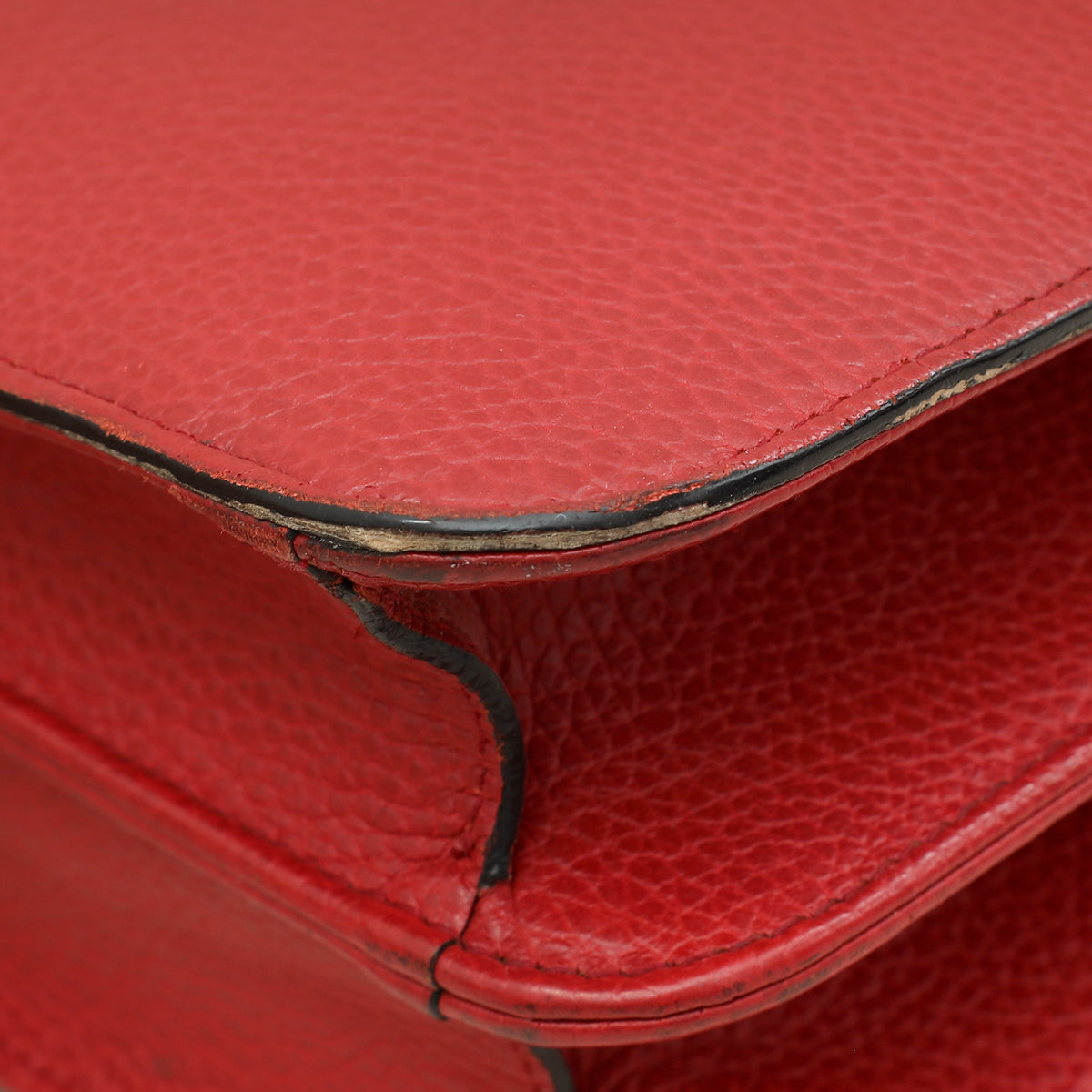 Gucci Red Interlocking G Flap Medium Shoulder Bag
