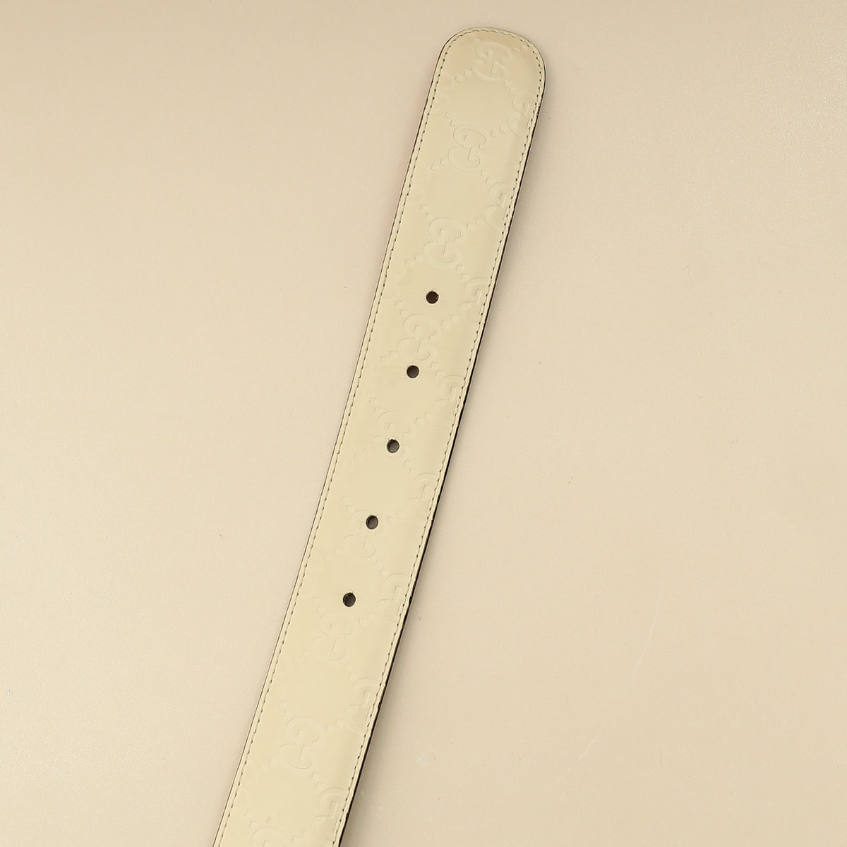 Gucci Cream Interlocking G Guccissima Belt 32