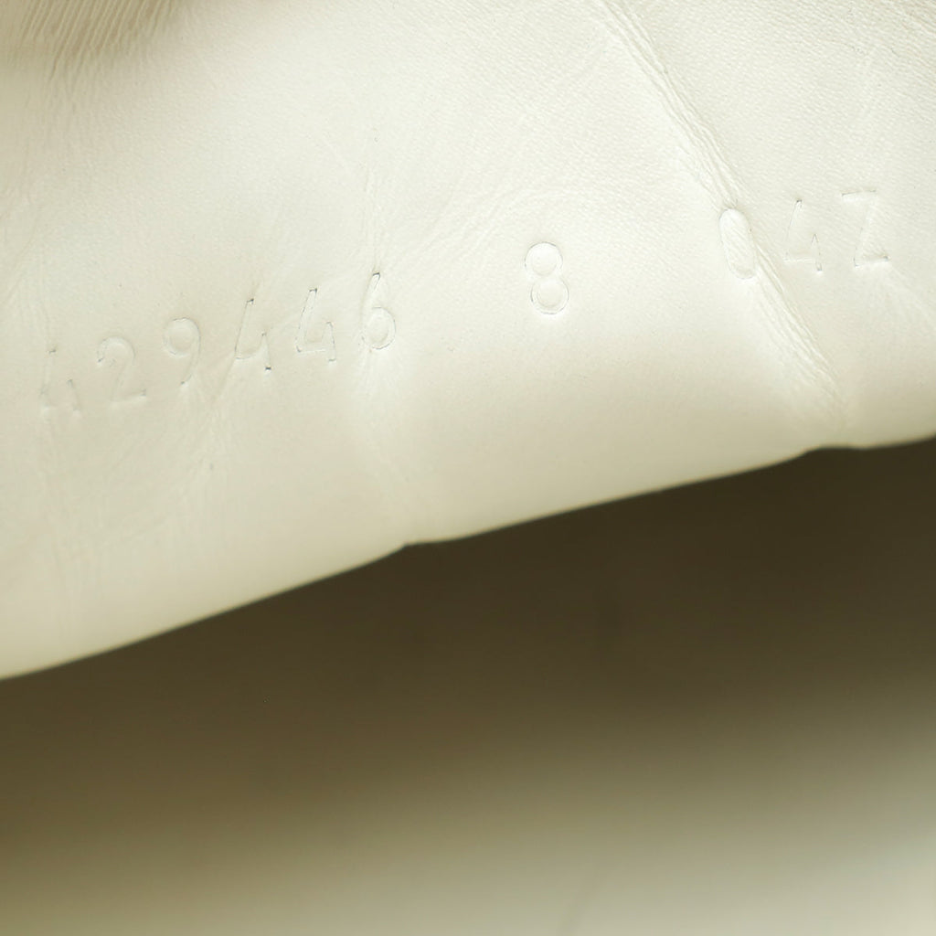 Gucci White Ace Bee Embroidered Sneakers 8