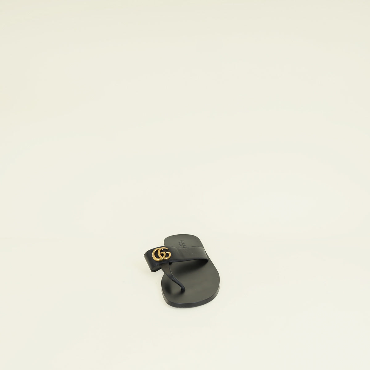 Gucci Black GG Marmont Thong Sandals 12
