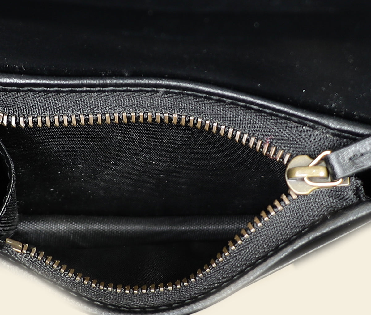 Gucci Black GG Marmont Card Case Wallet