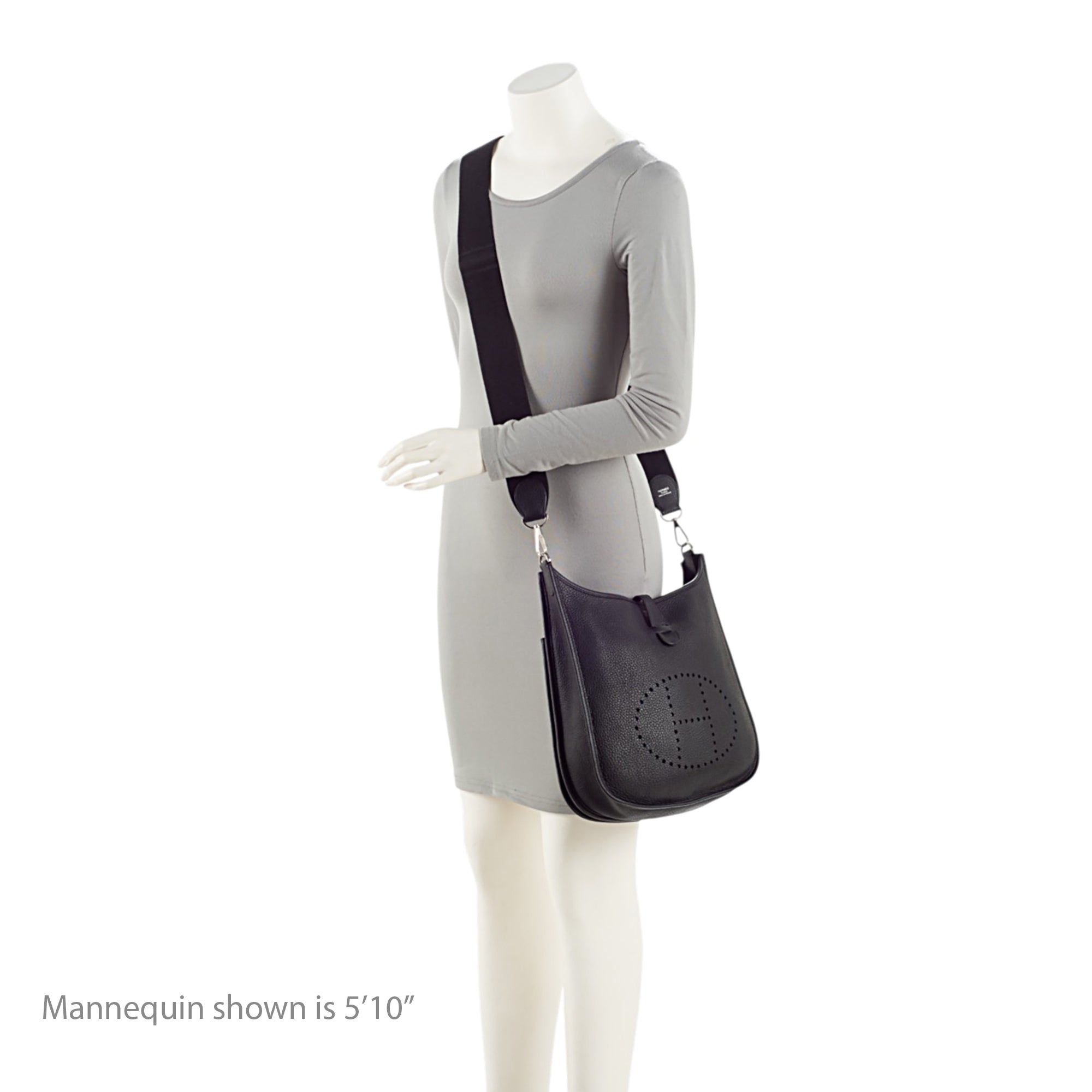 Hermes Taurillon Clemence Evelyne III PM Shoulder Bag
