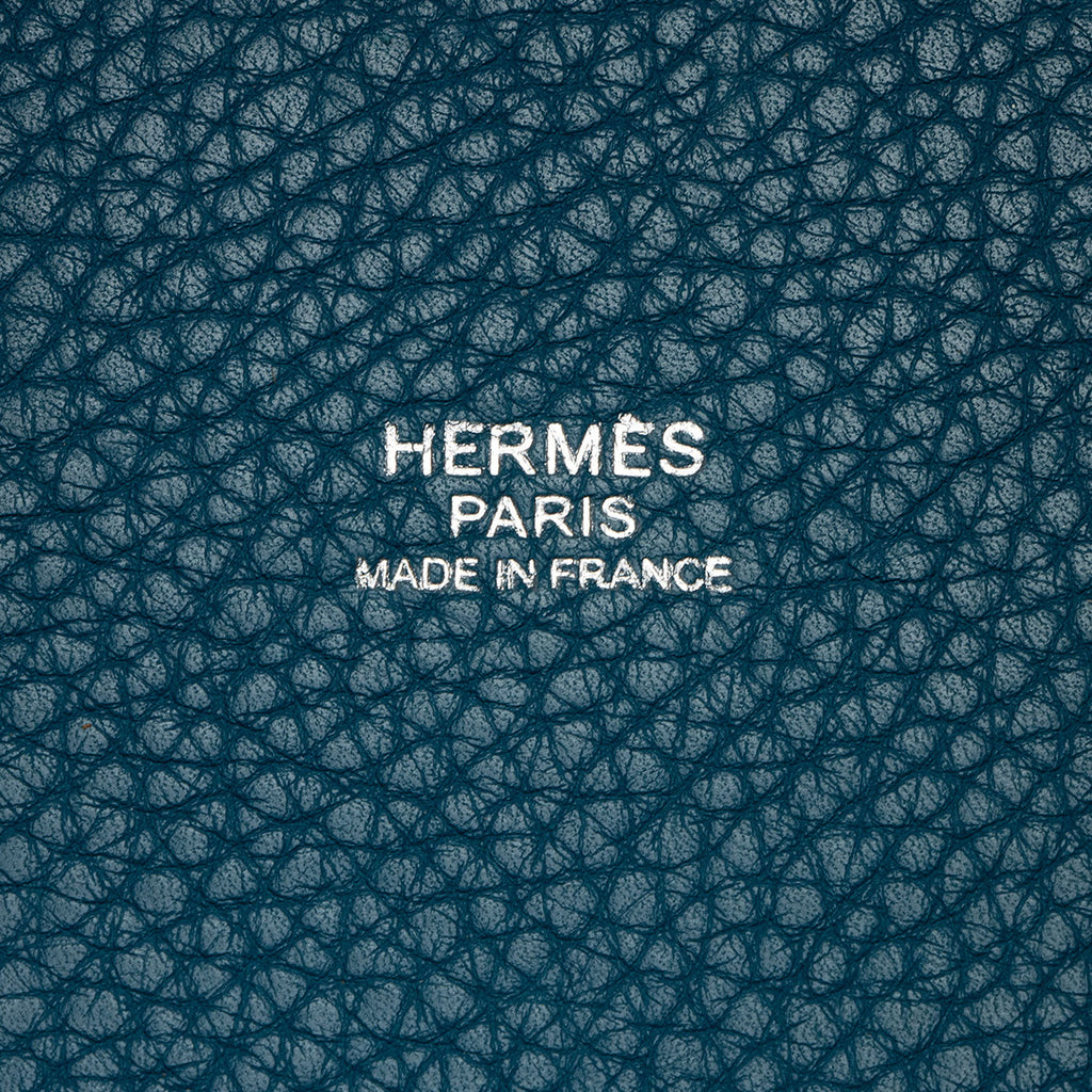 Hermes Taurillon Clemence Picotin Lock 18 PM