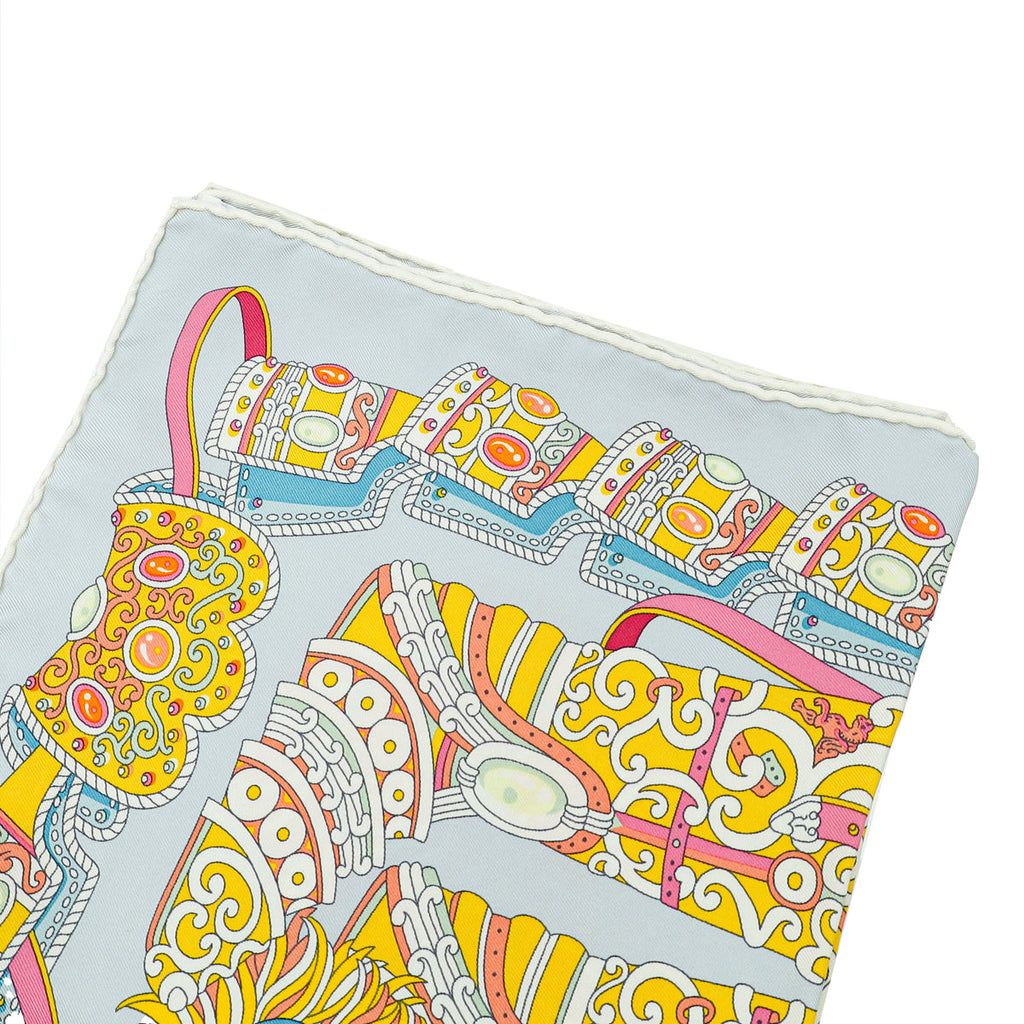 Hermes Bicolor Sous l'Egide de Mars Wash Scarf