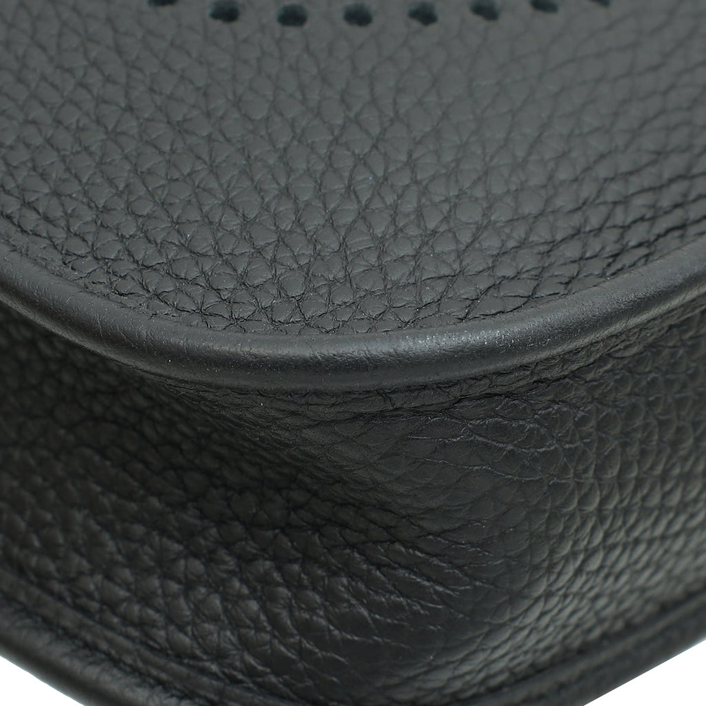 Hermes Noir Evelyne 16 TPM Bag
