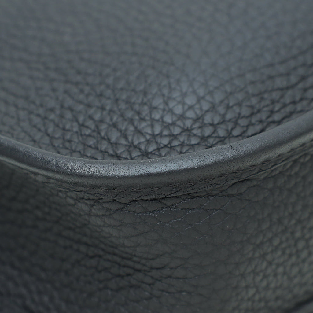 Hermes Noir Evelyne 16 TPM Bag