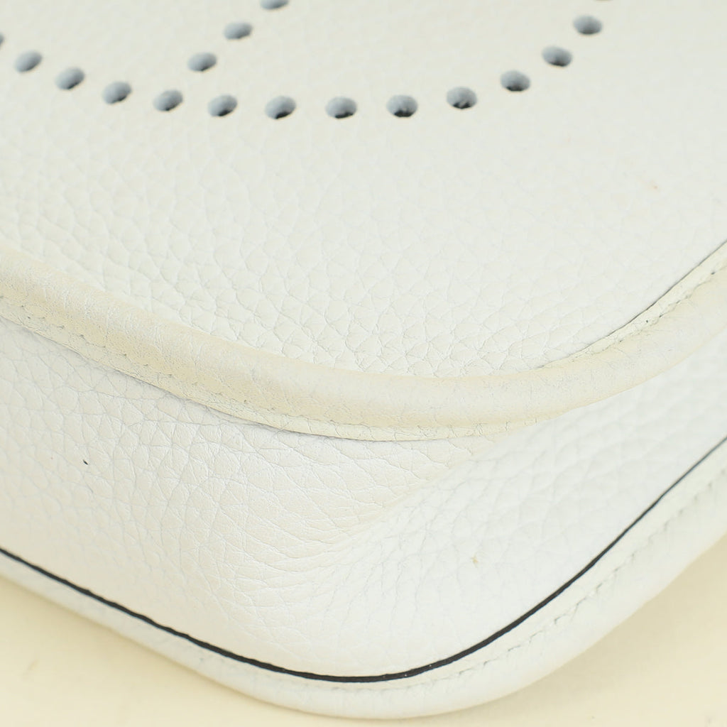 Hermes Blanc Evelyne 16 TPM Bag
