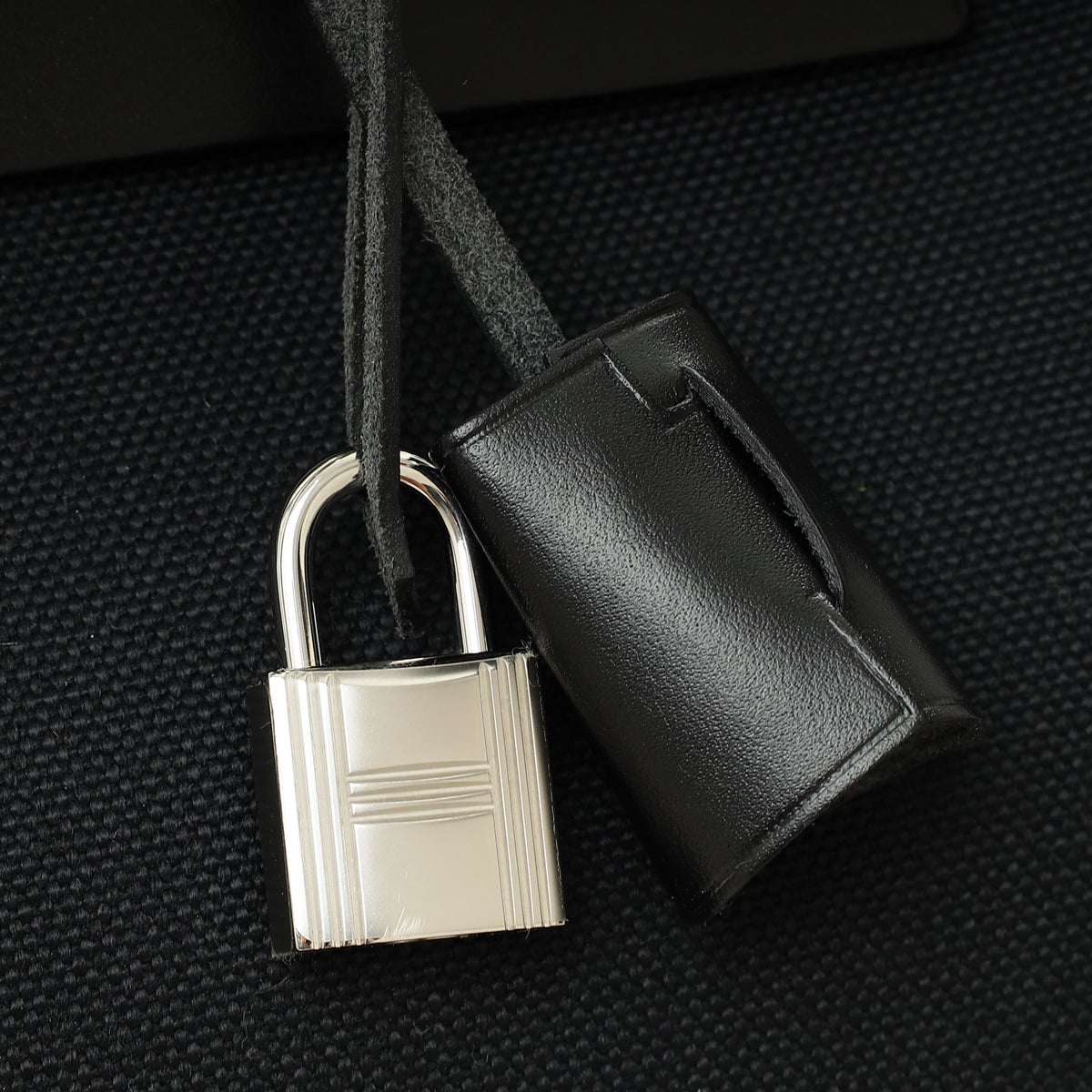 Hermes Noir Herbag Zip 31 PM Retourne Military Toile and Vache Bag