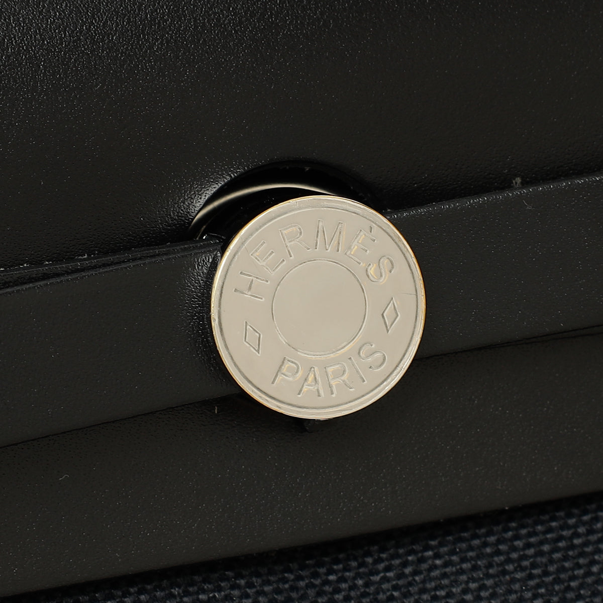 Hermes Noir Herbag Zip 31 PM Retourne Military Toile and Vache Bag