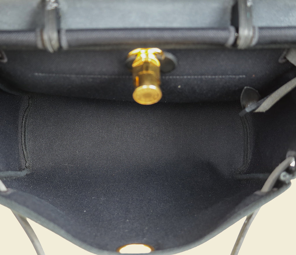 Hermes Noir Retourne Herbag Zip 31 PM Bag
