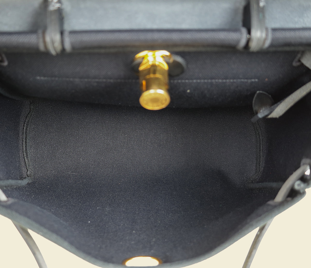 Hermes Noir Retourne Herbag Zip 31 PM Bag