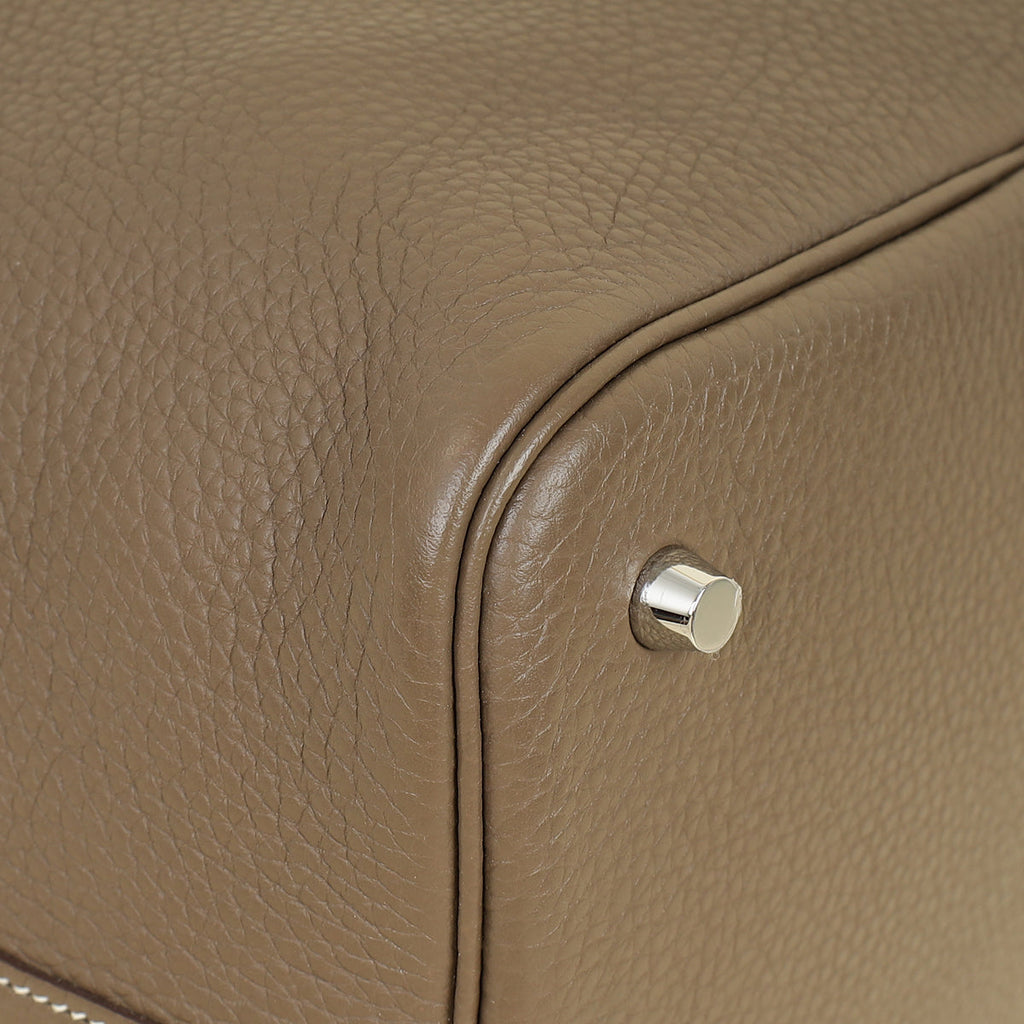 Hermes Etoupe Picotin Lock 22 Bag