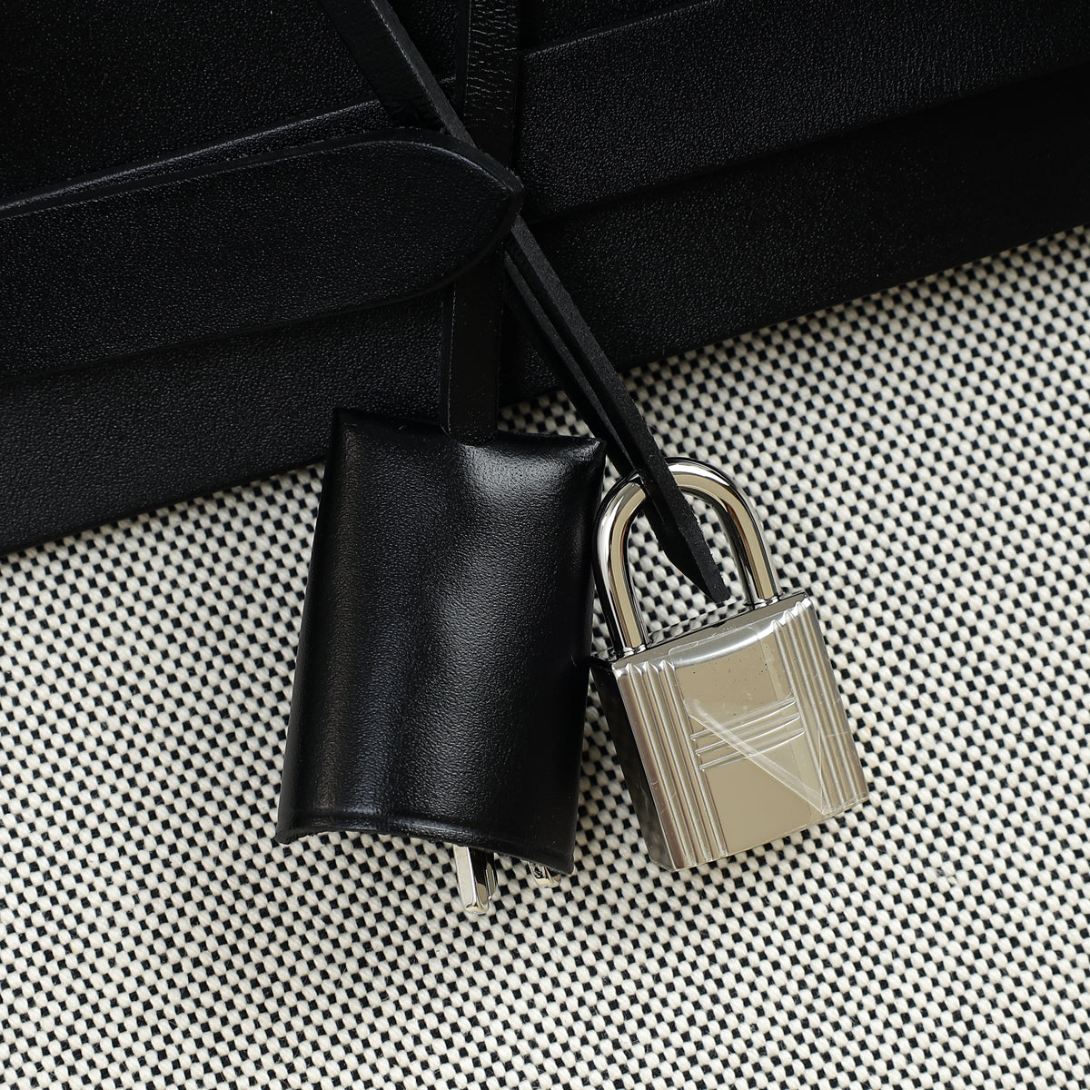 Hermes Bicolor Herbag Messenger 39 Bag