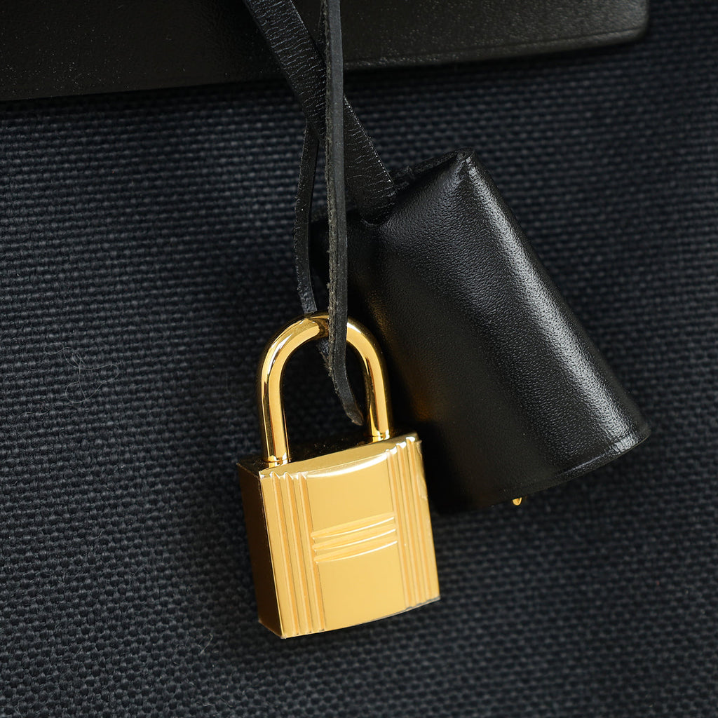 Hermes Noir Retourne Herbag Zip 31 PM Bag