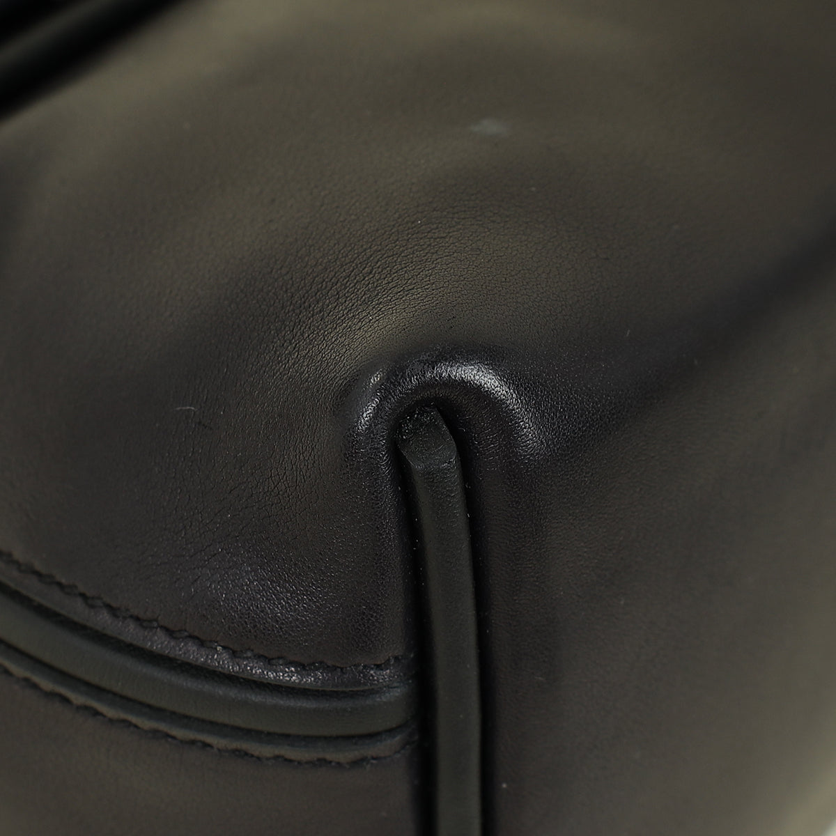 Hermes Noir 24/24 21 Swift Leather Bag