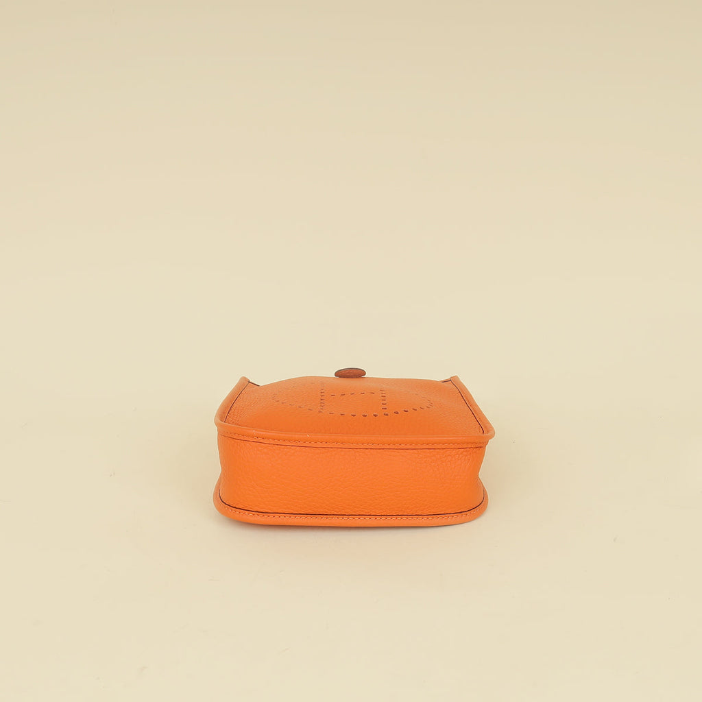 Hermes Feu Evelyne TPM 16 Bag